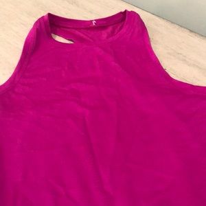 Lululemon high neck cropped swiftly tank